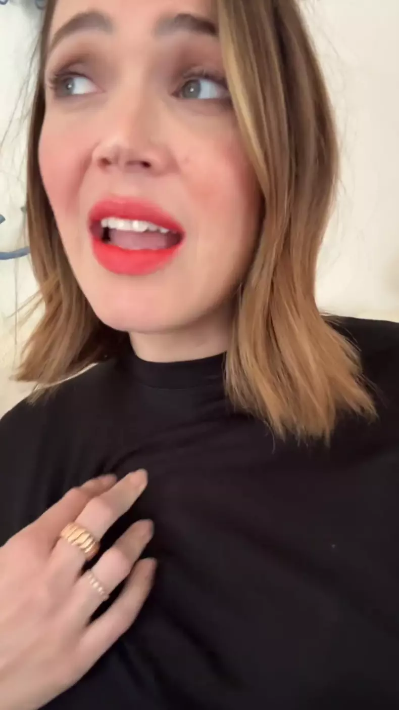 Mandy Moore urmărită înainte să nască al treilea copil (1)