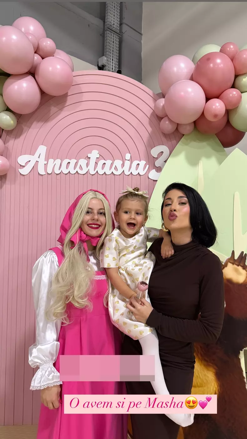 Nicole Cherry a organizat o petrecere spectaculoasă pentru aniversarea de 3 ani a fiicei, Anastasia (18)