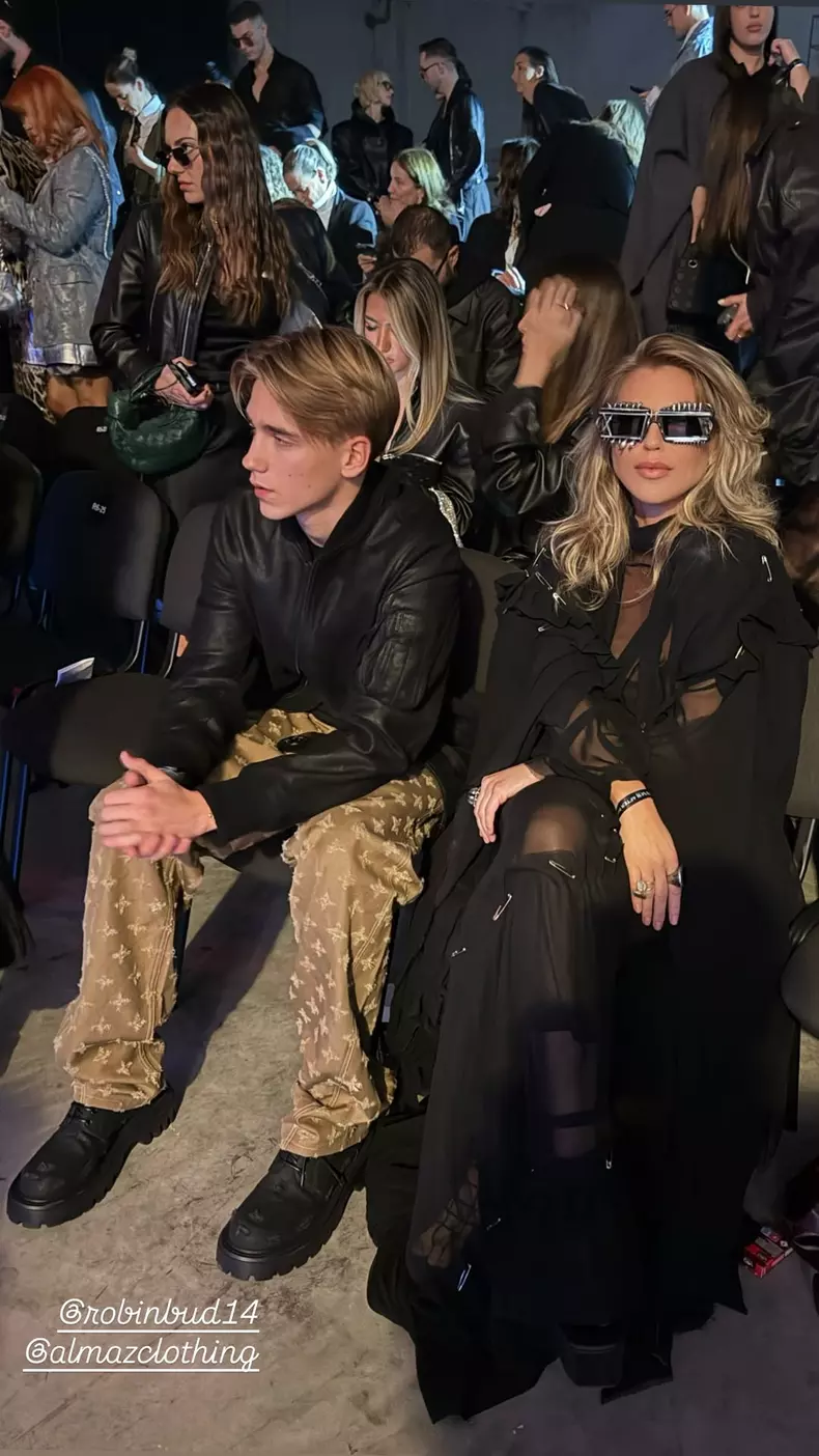 Corina Bud și fiul ei la Mercedes-Benz Bucharest Fashion Week 2025