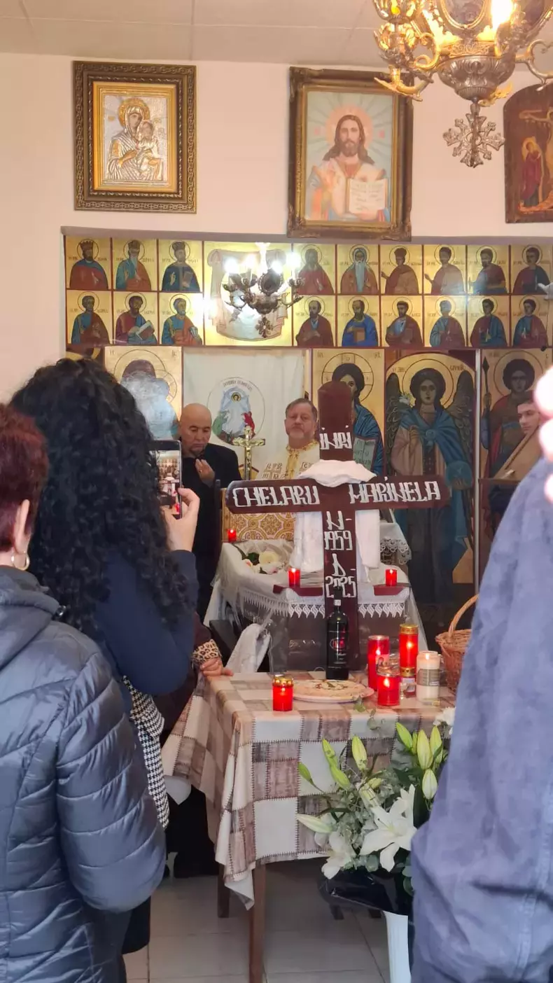Imagini de la înmormântarea actriței Marinela Chelaru (7)