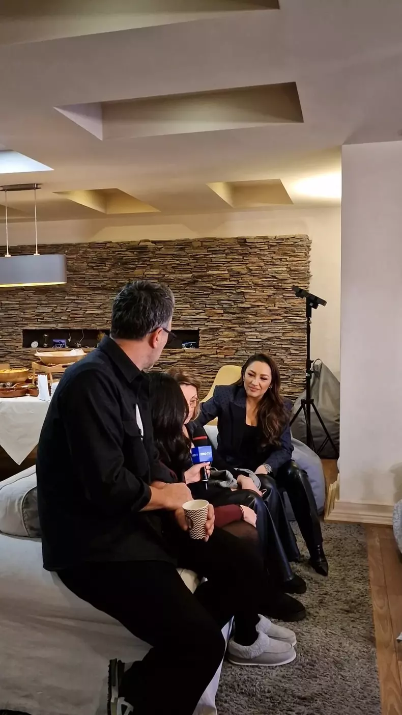 Andra, alături de Cătălin Măruță la vizionarea primei ediții Românii au Talent (7)