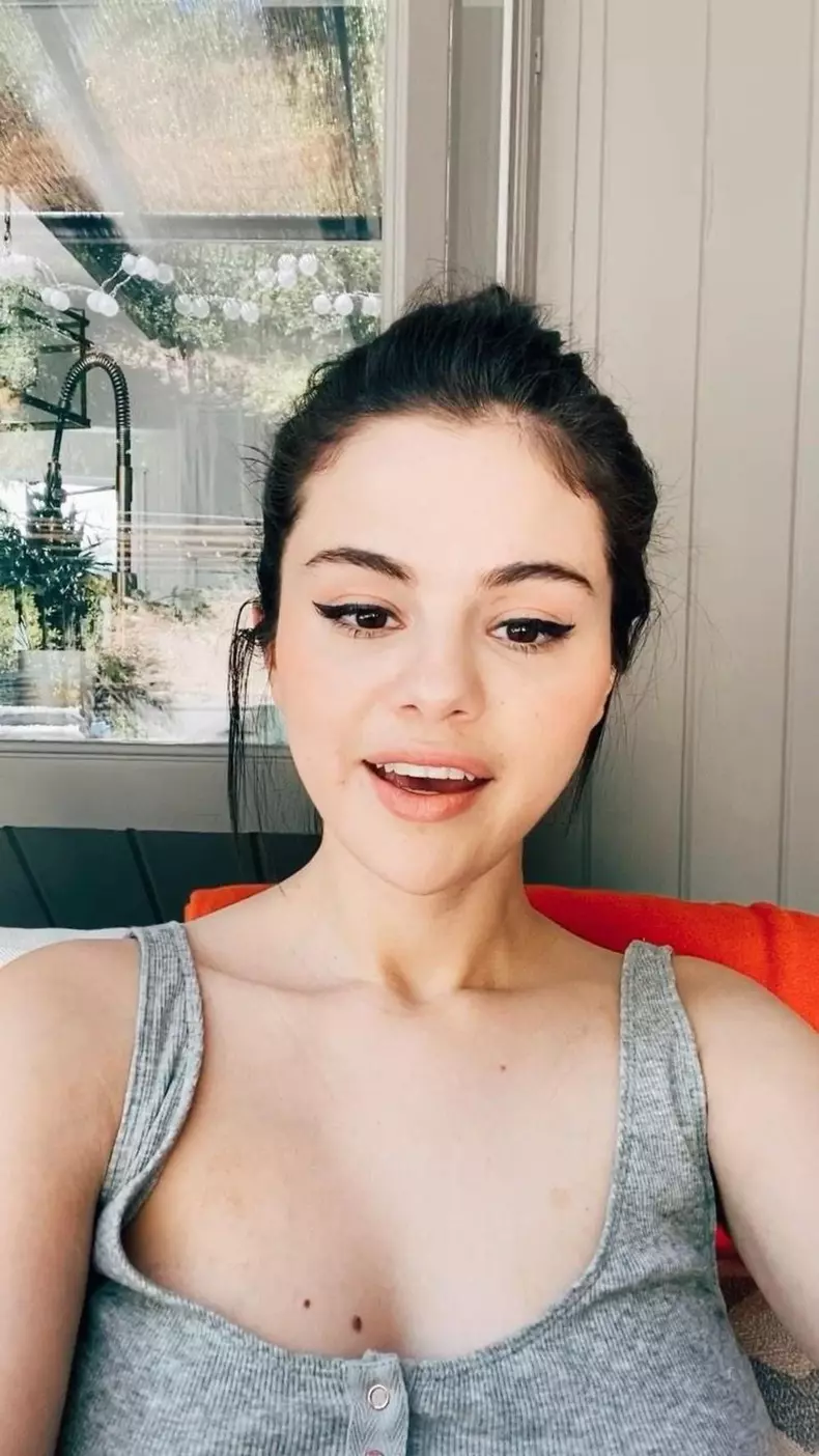 Daily Instagram Posts