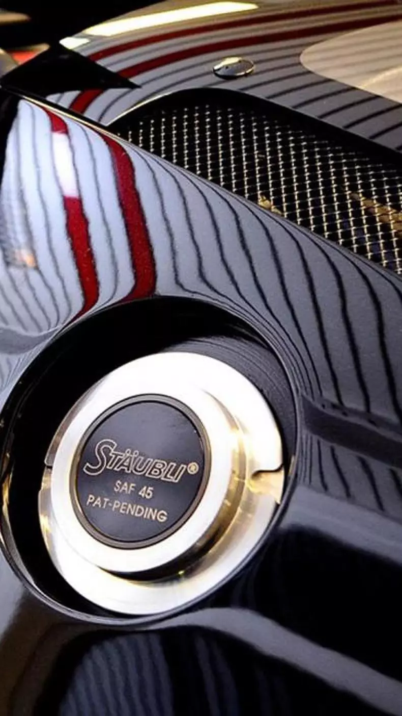 2013-390713-ferrari-fxx-previously-owned-by-michael-schumacher1