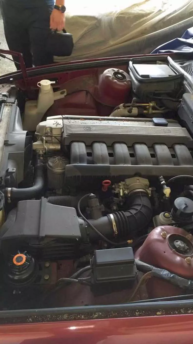 BMW Seria 5 E34 Bulgaria 20