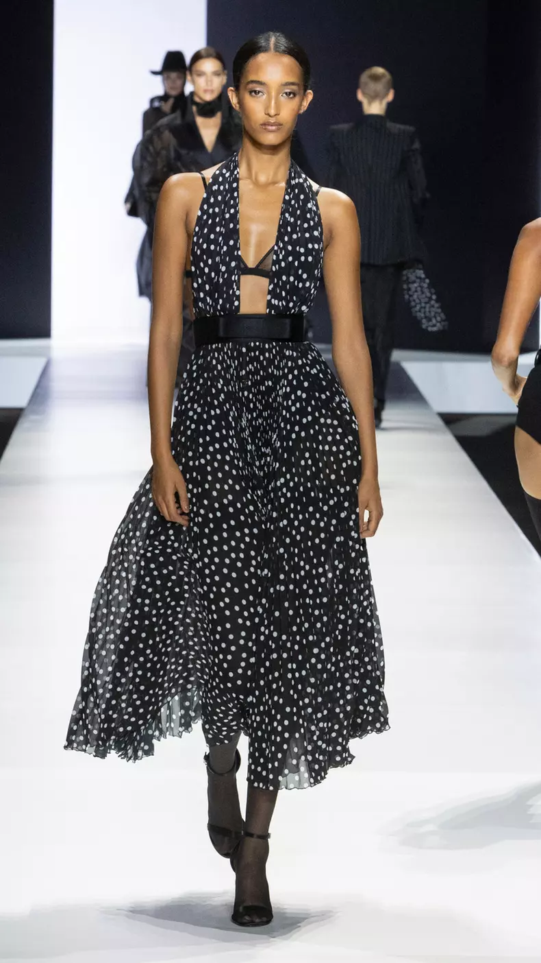 dolce-runway-1
