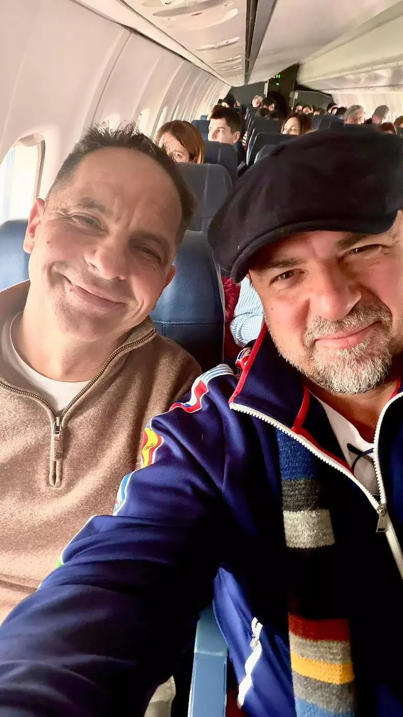 horia brenciu si dan negru in avion
