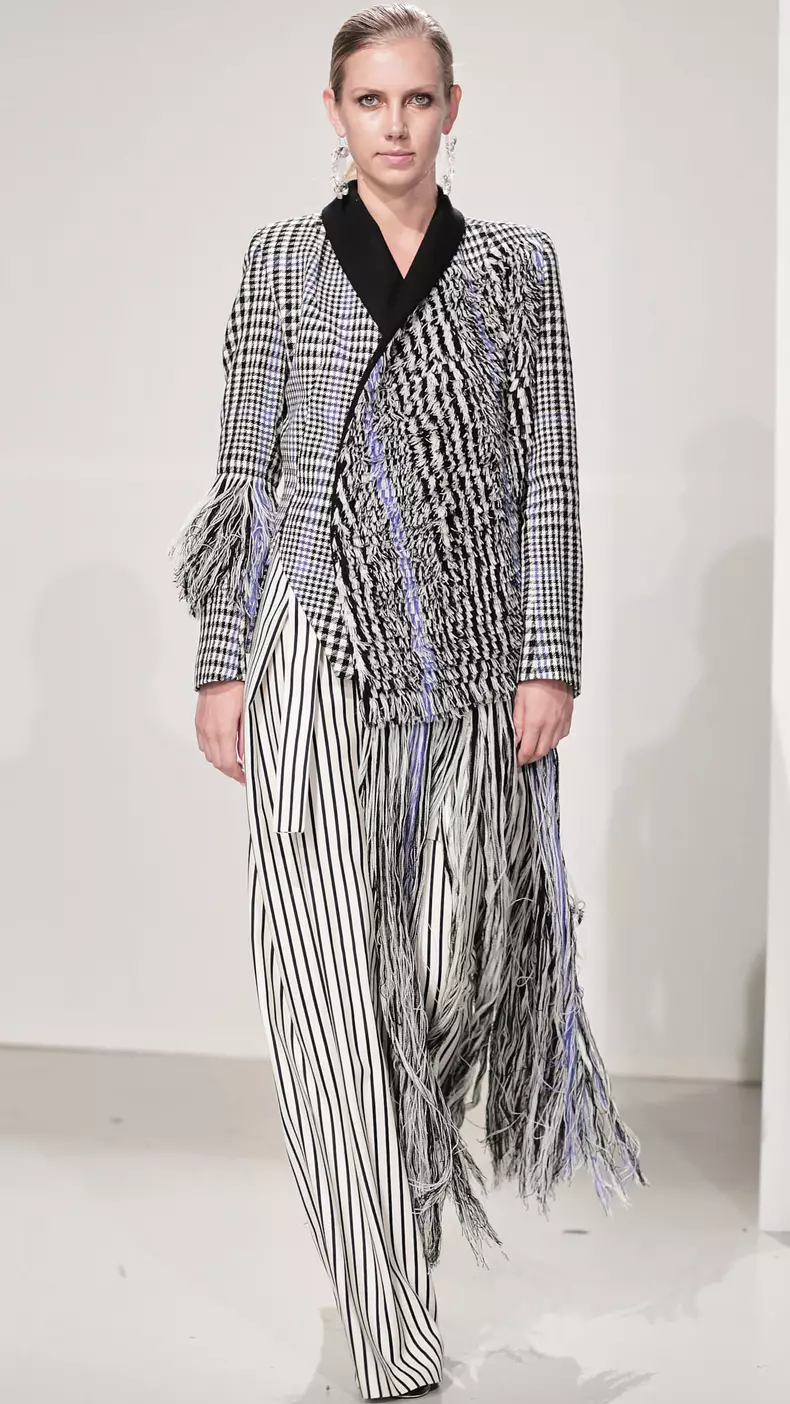 Diana Sorina Chis - „Seeing is not believing”