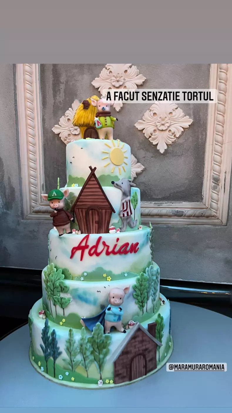 Adela Popescu și Radu Vâlcan și-au botezat fiul cel mic