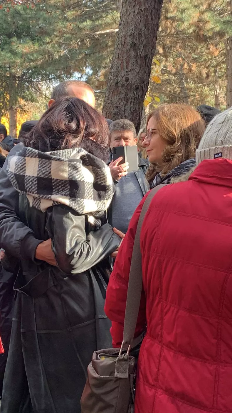 whatsapp-image-2023-12-01-at-13.13.05-1