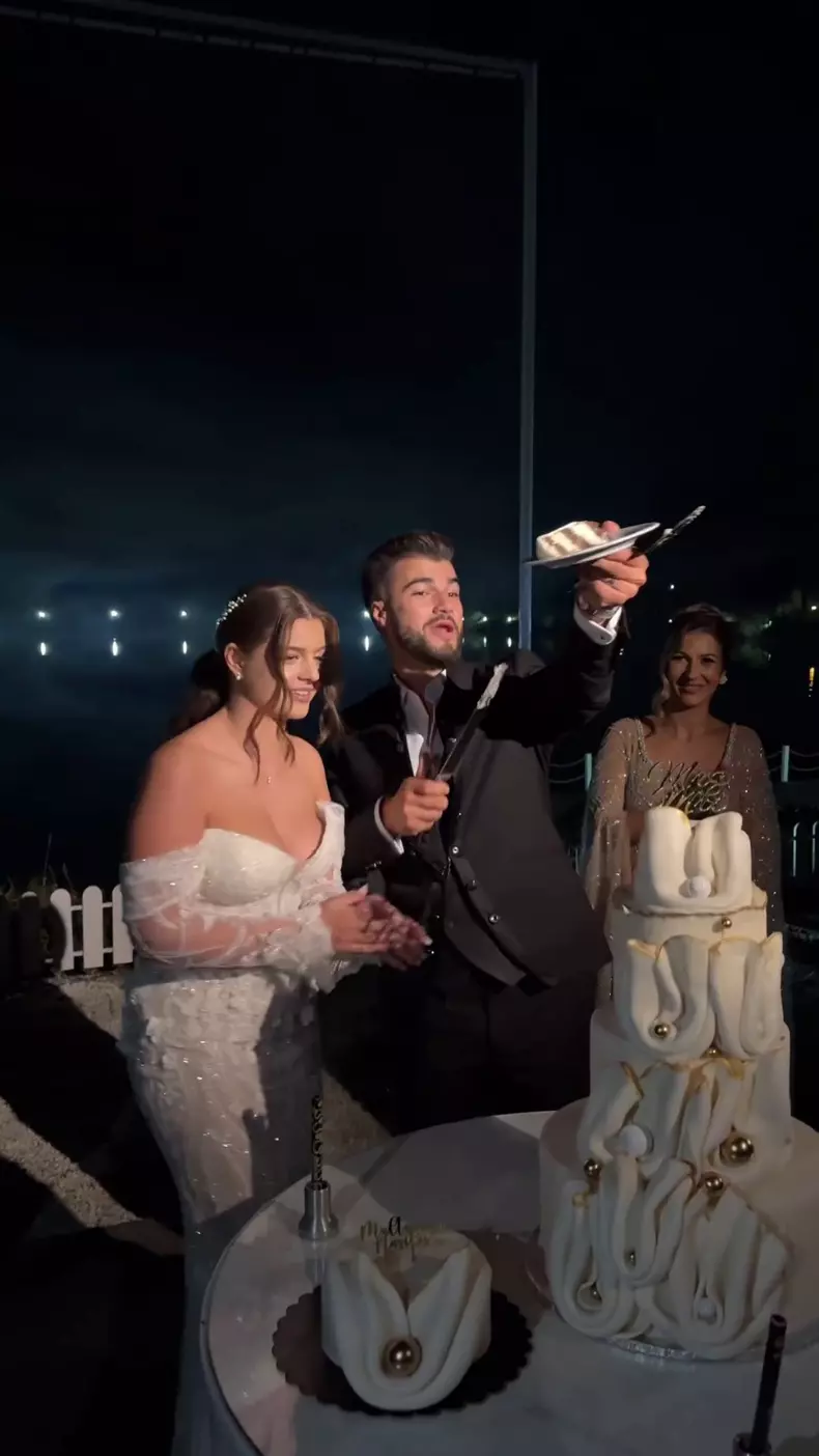 WhatsApp Image 2024-10-28 at 10.28.44 (1)