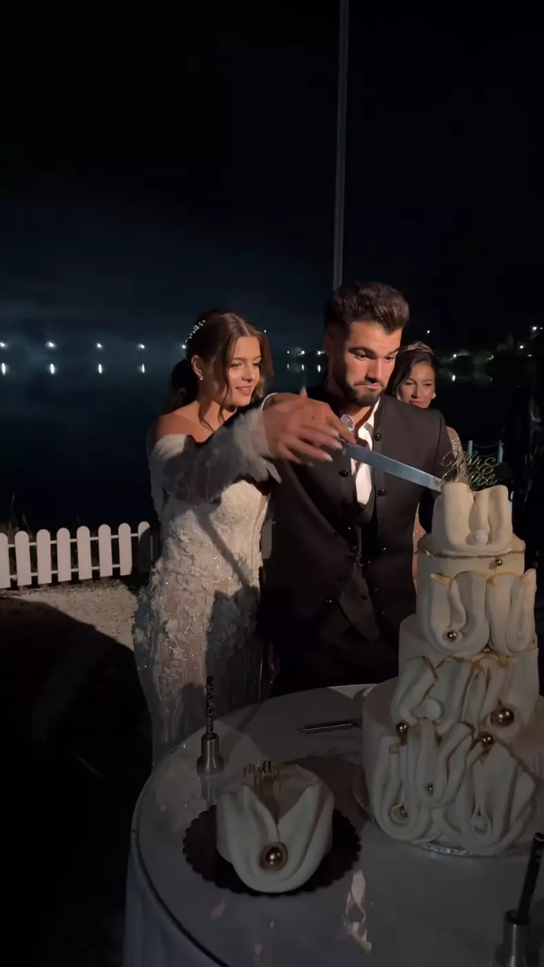 WhatsApp Image 2024-10-28 at 10.28.44 (3)