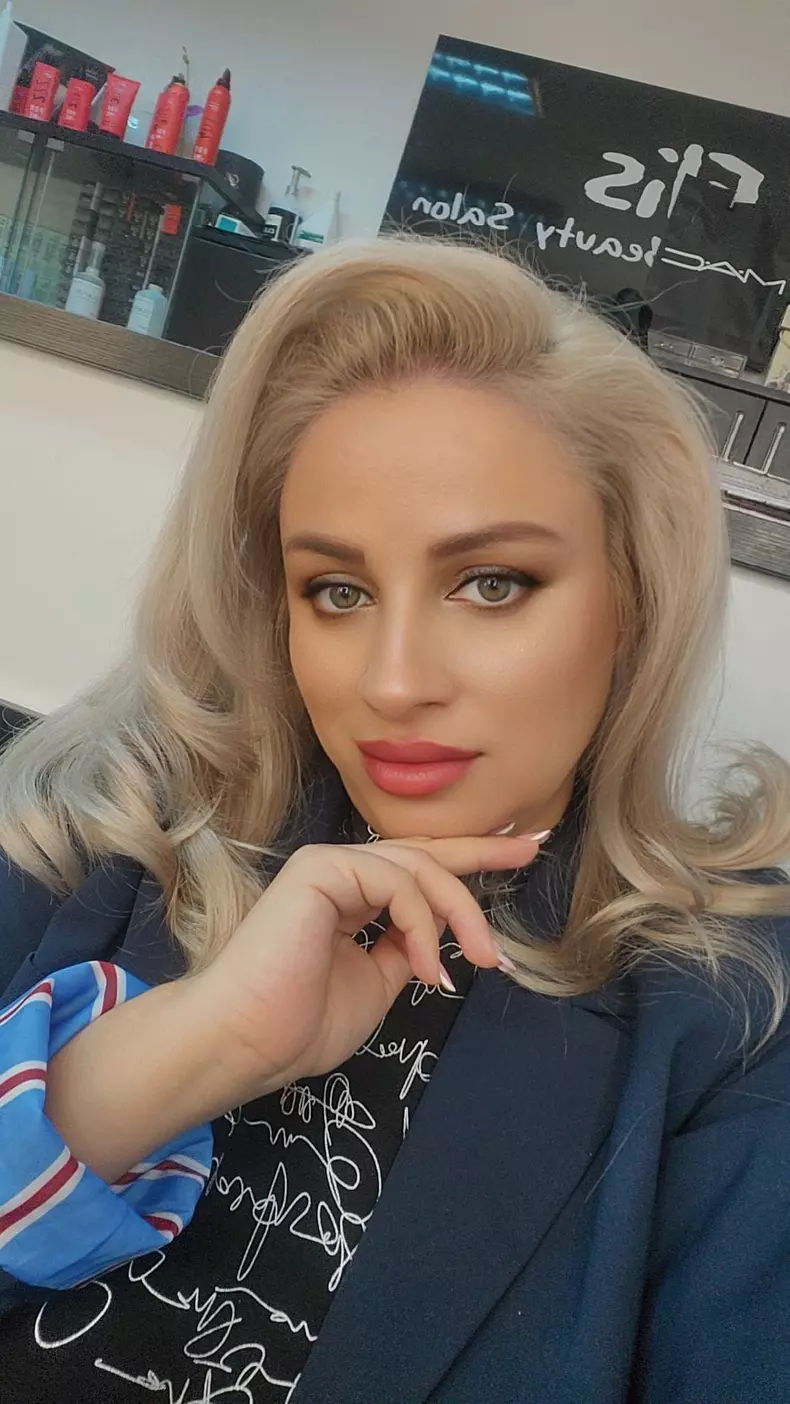 Sânziana Buruiană7