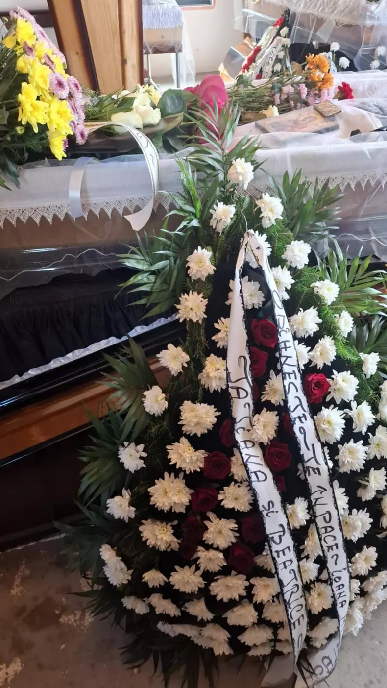 inmormantare ioana popescu5