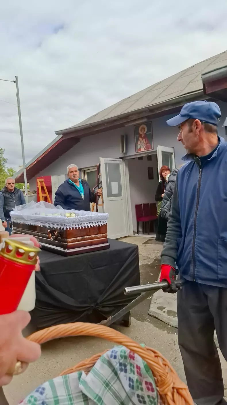 inmormantare marinela chelaru20