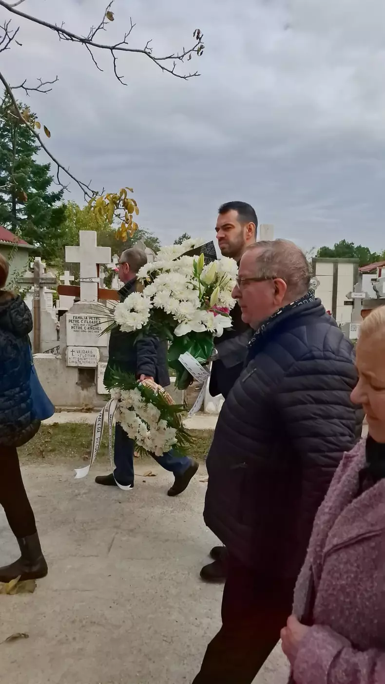 inmormantare marinela chelaru31