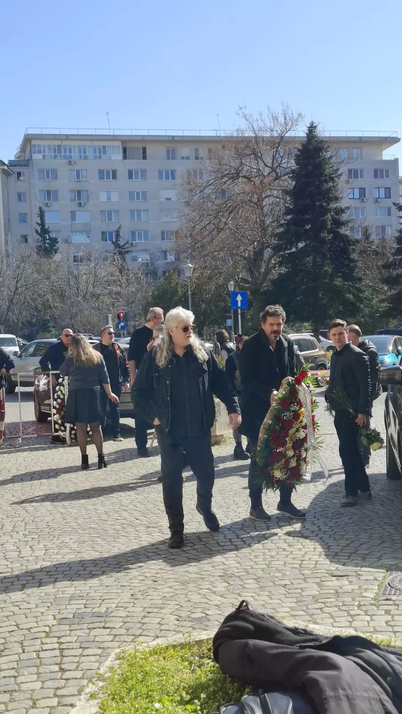 Priveghi mugurel vrabete2