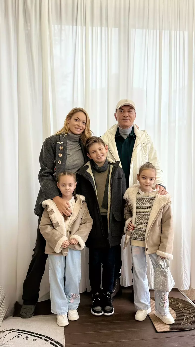Valentina Pelinel familie2