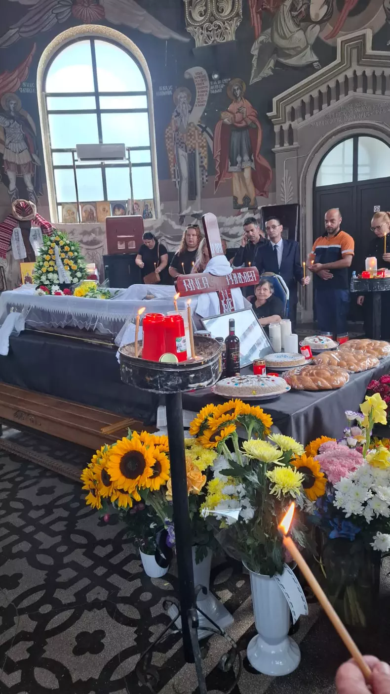 inmormantare anca pandrea6