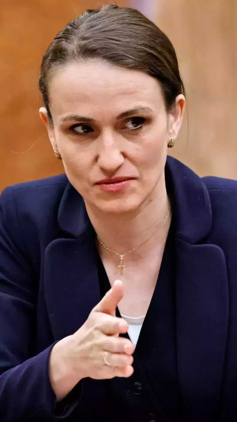 oana-toiu-1-3