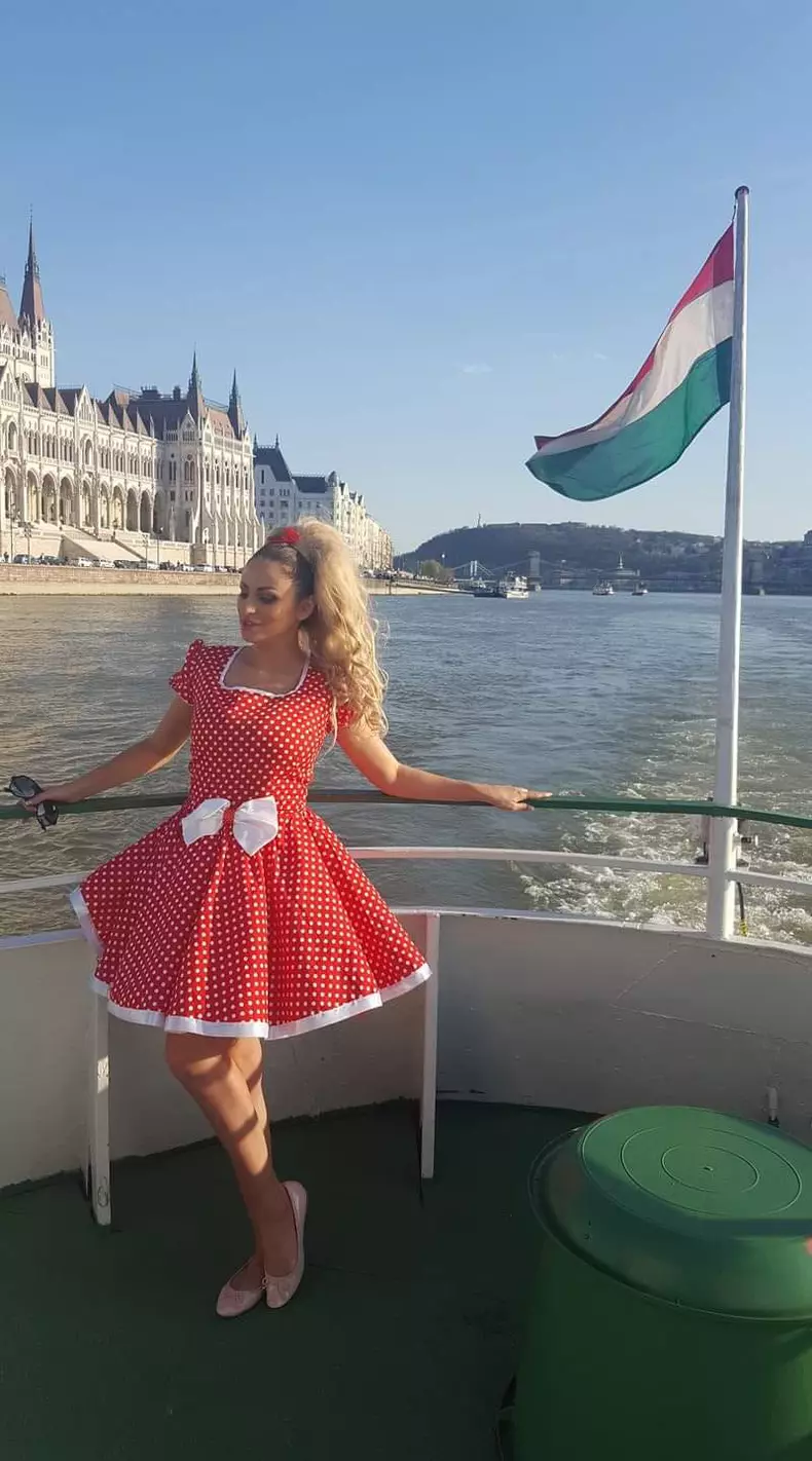 sanziana-buruiana-mutare-romania-2