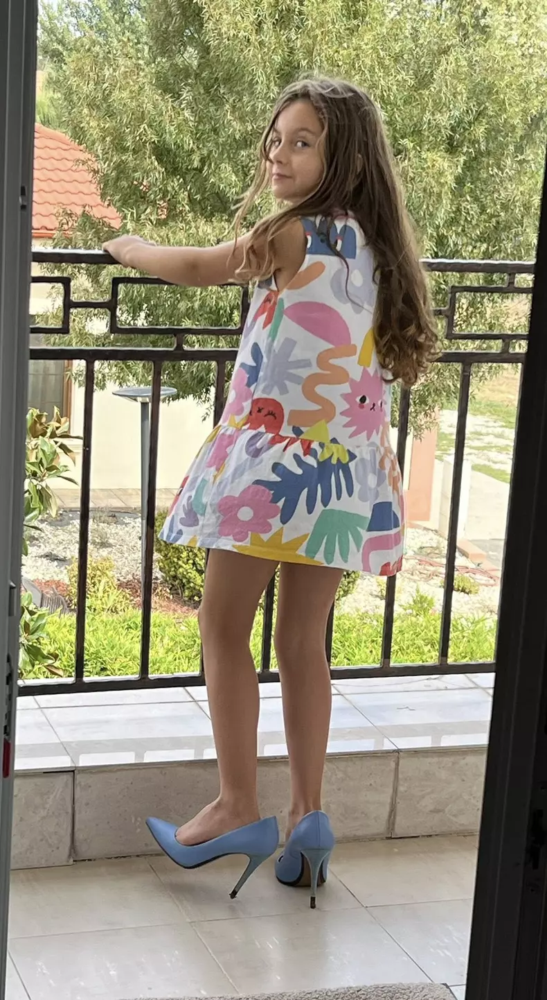 elena-udrea=fiica (10)