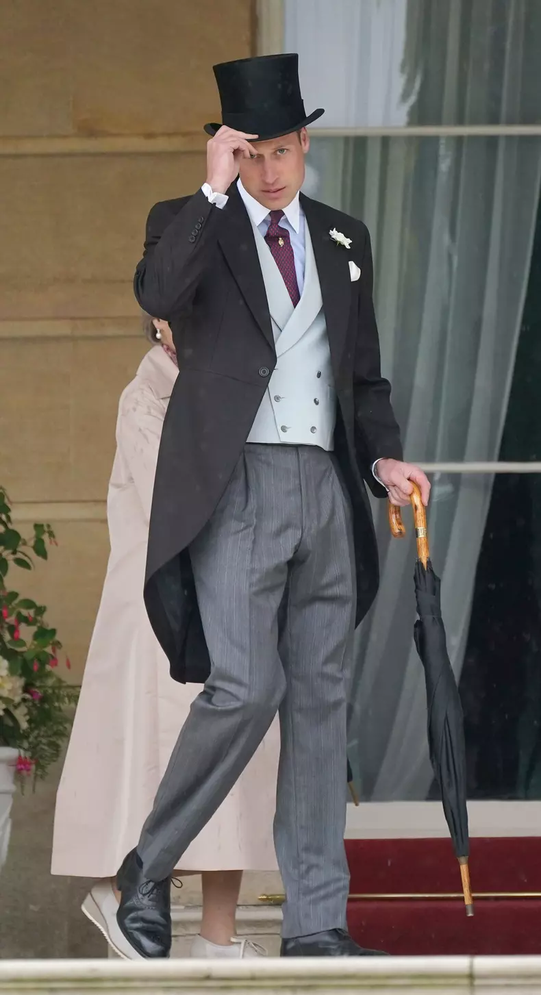 Prințul William, în timpul petrecerii Sovereigns Royal Garden Party de la Palatul Buckingham, la Londra.