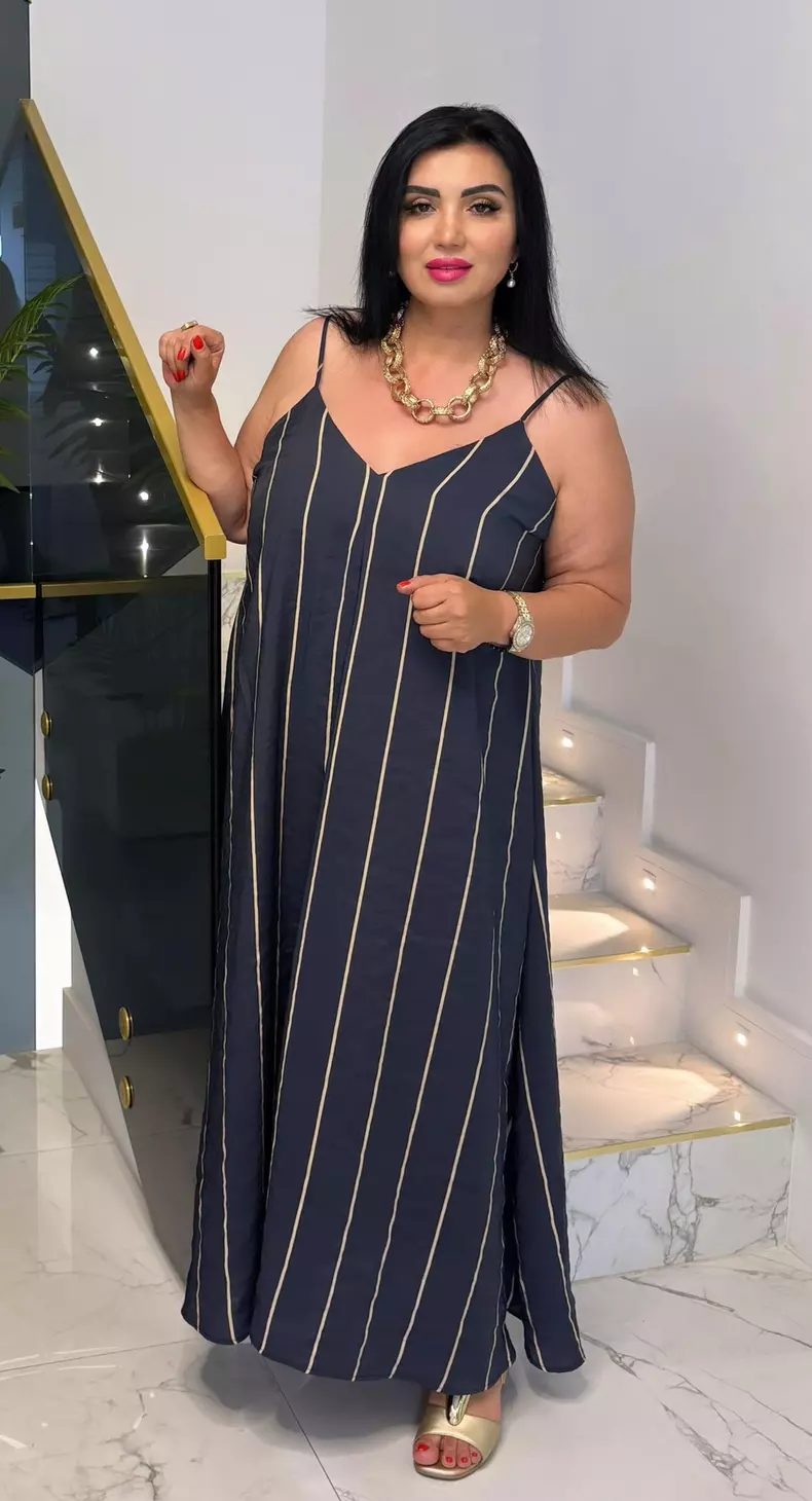 adriana bahmuteanu in rochie