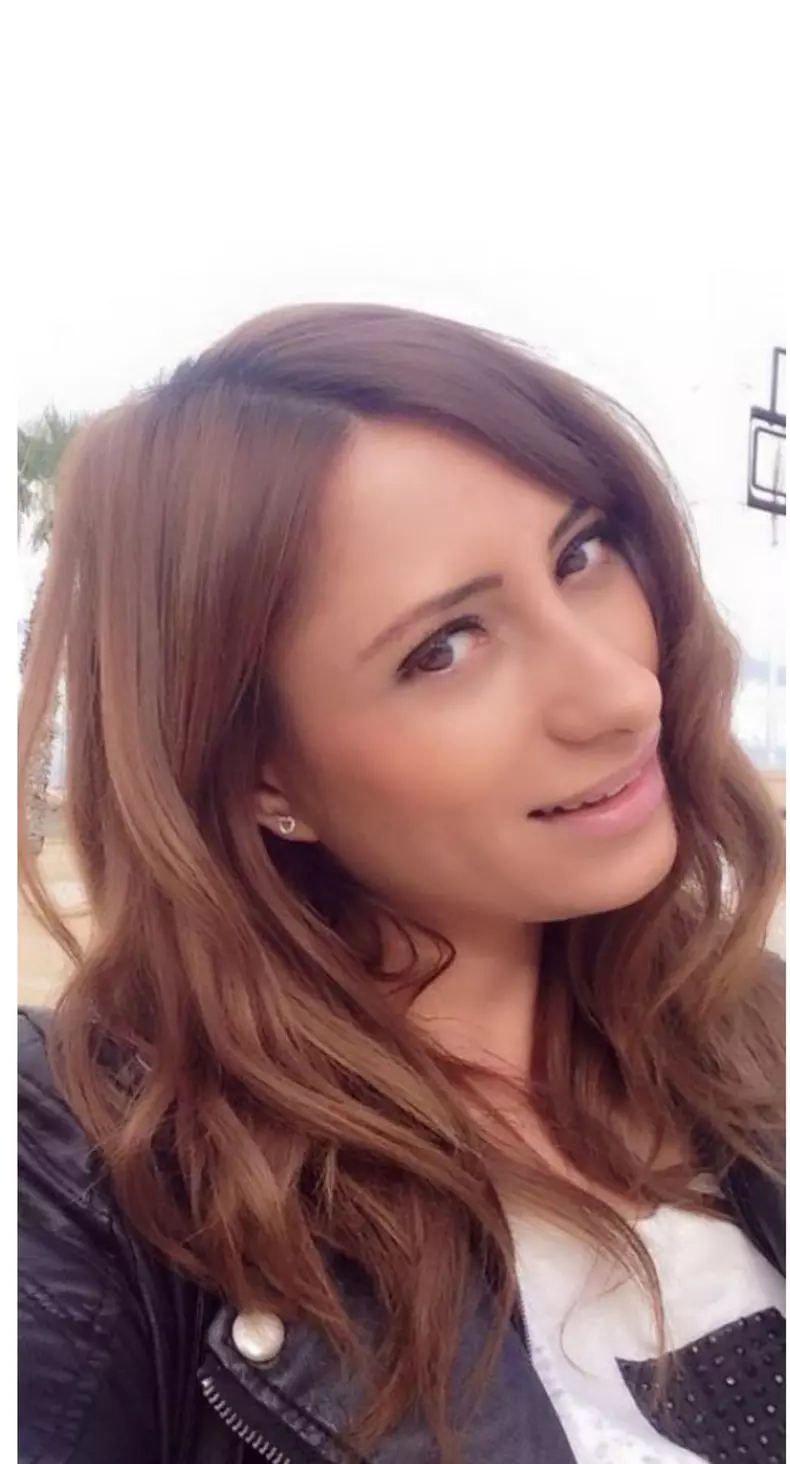 Claudia, fiica legitimă a lui Cornel Galeș