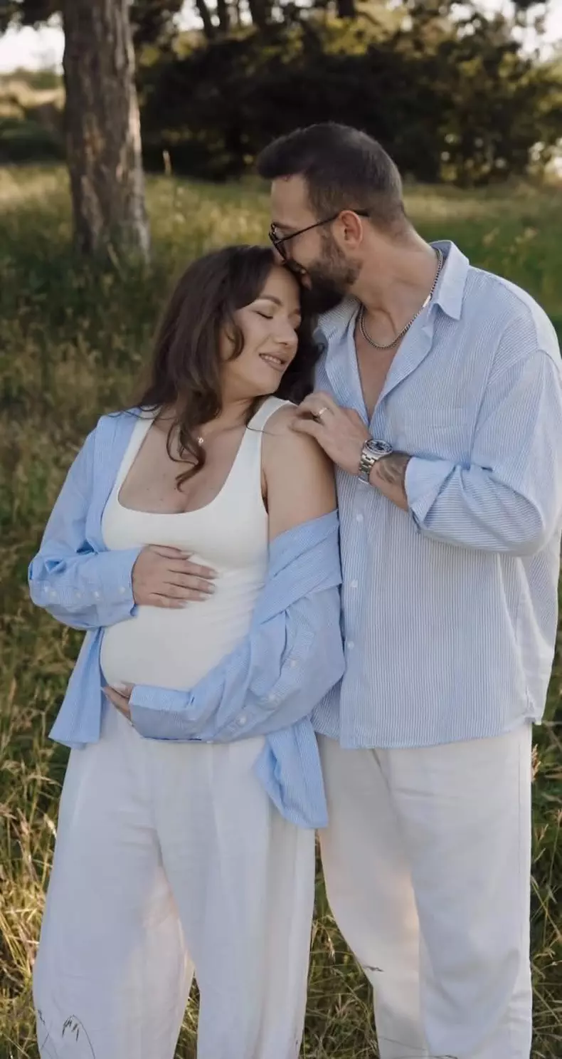 Francesca Sarao și Cristi Pungă de la Insula iubirii7