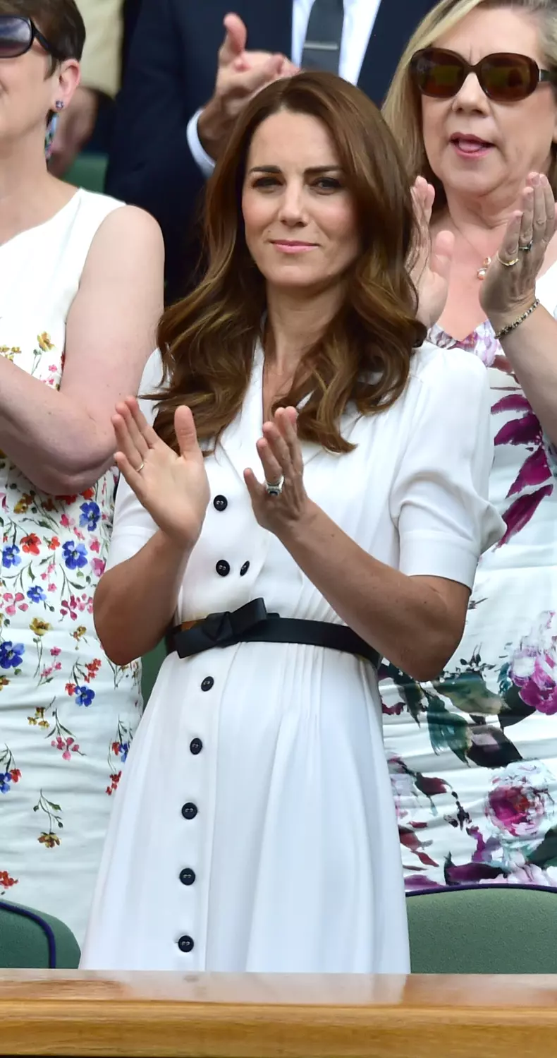 Ce accesoriu neobișnuit a purtat Kate Middleton la botezul lui Archie