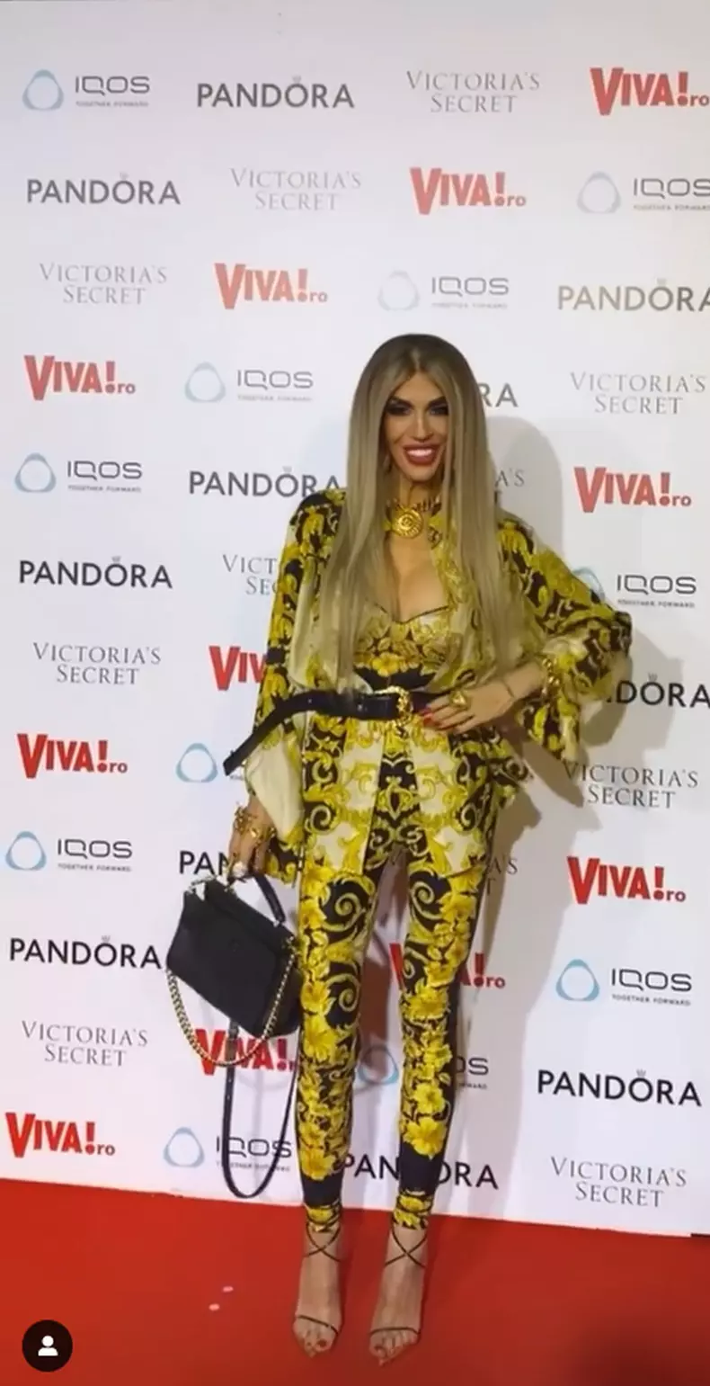 Raluca-Badulescu-petrecerea-VIVA.7jpg