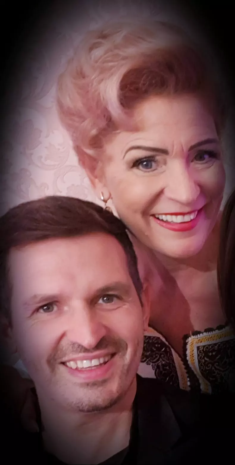 59753801_2176186369084682_2238171882455040_n