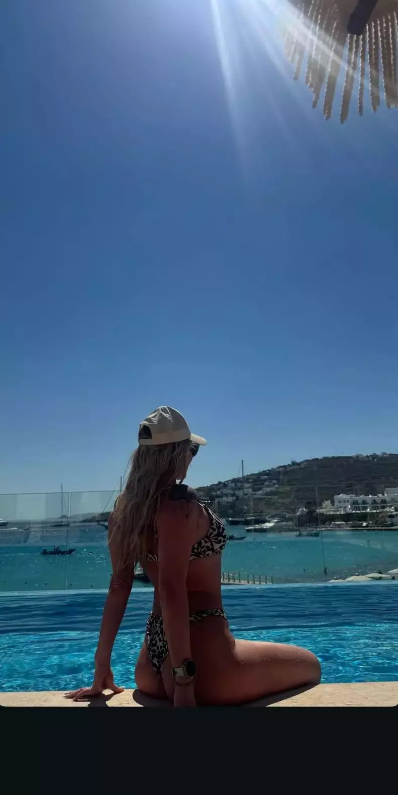 delia la piscina