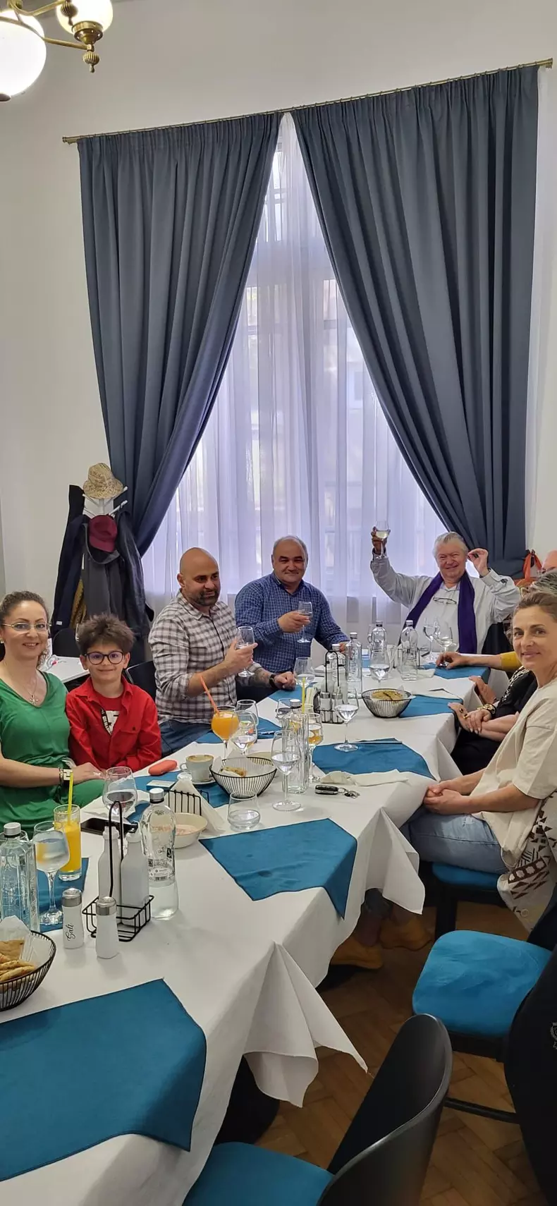 turda-familie-si-prieteni
