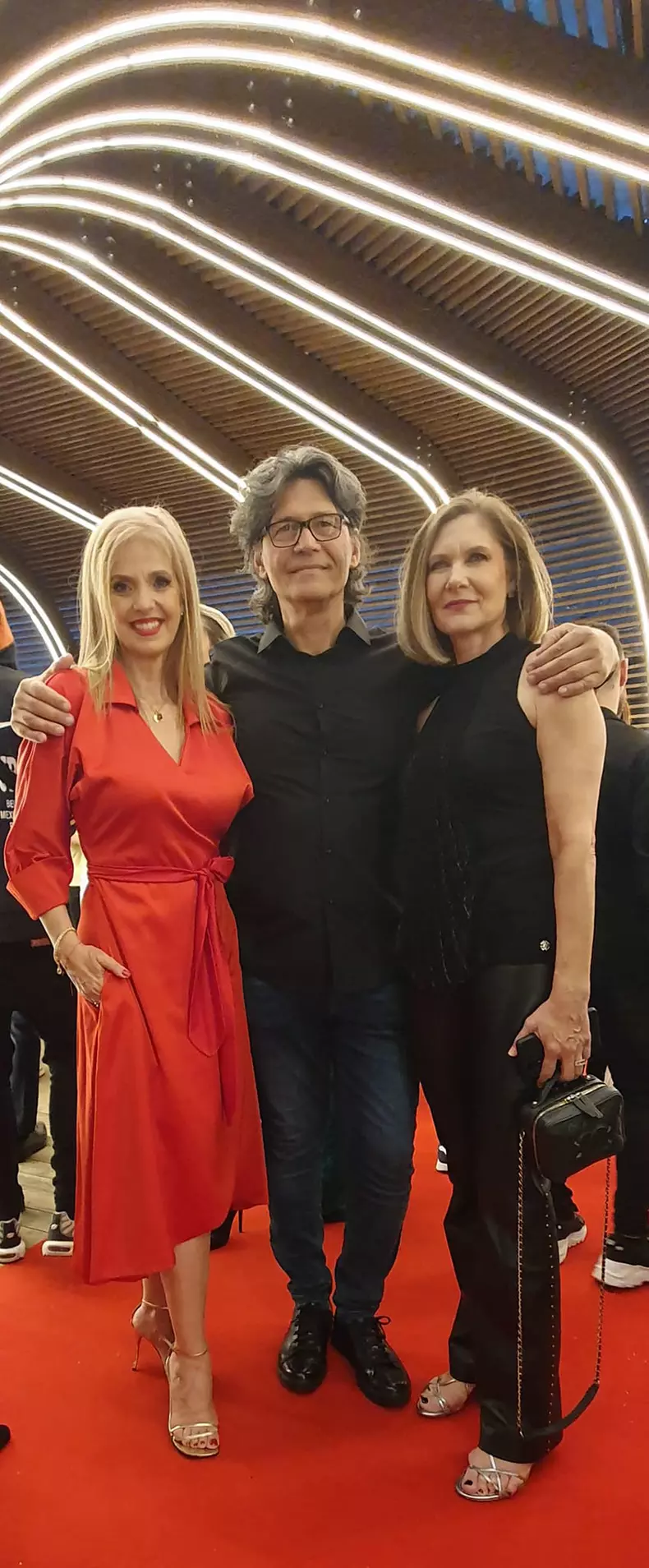 352740094_971266410741297_8851357957933991458_n