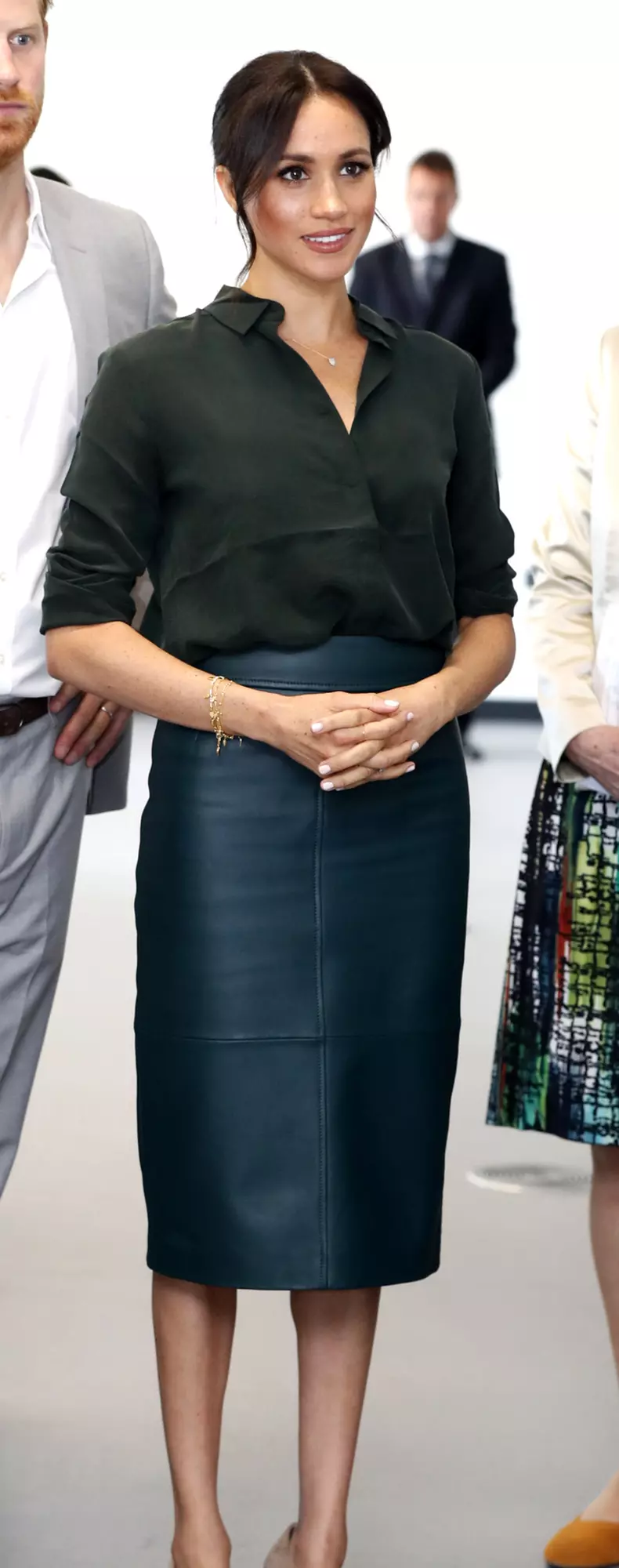 De ce se îmbracă Meghan Markle tot timpul în negru (3)