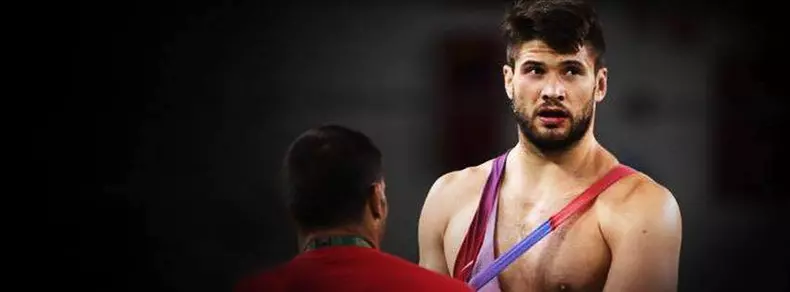 Alin Alexuc Ciurariu8