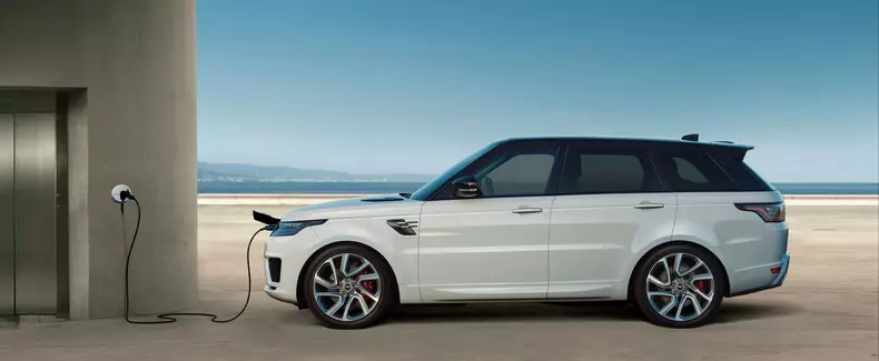 Range Rover Sport P400e