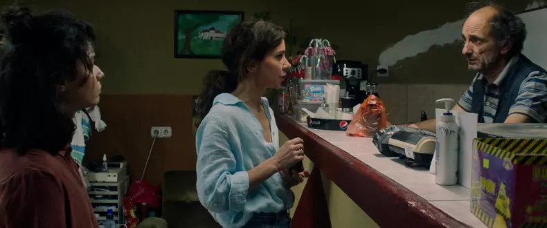 la-distanta-regia-dana-rogoz