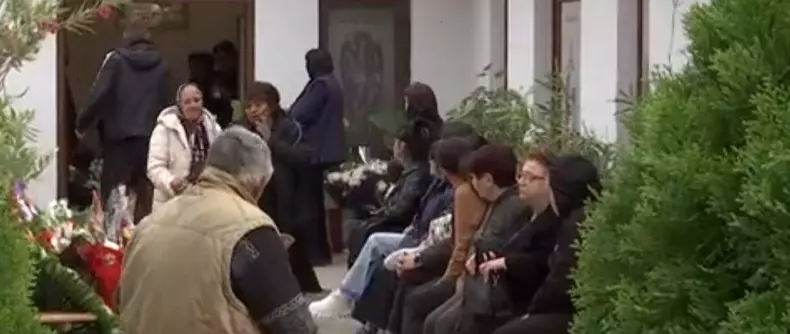 inmormantarea valentinei2