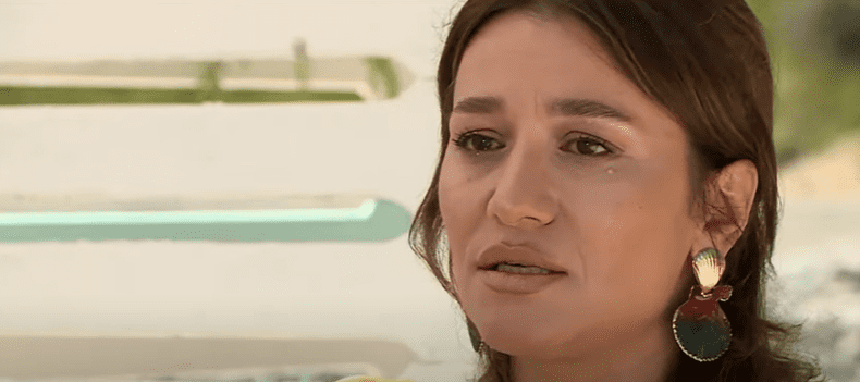 Claudia Patrascanu in lacrimi