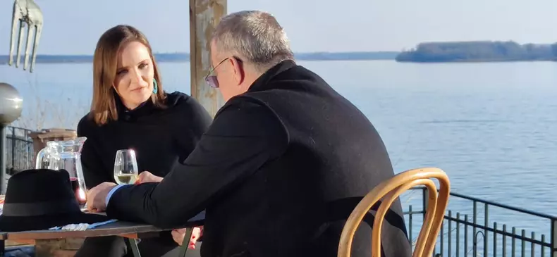 Ioana Maria Moldovan și Mircea Dinescu, filmări cu surprize la „Poezie și delicatețuri” (Prima TV) (2)