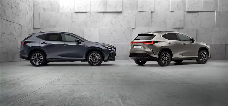 Lexus NX 350h si Lexus NX450h+ 30