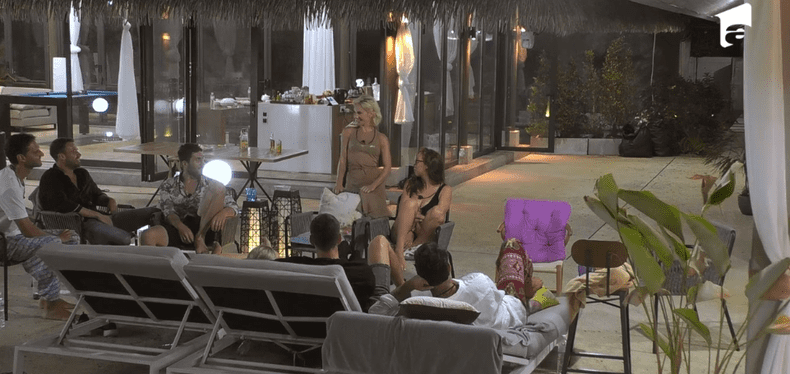 Cristina Insula Iubirii