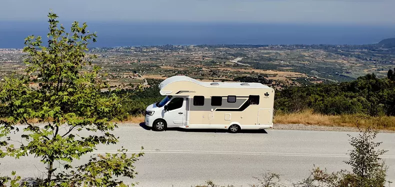 Avantaje inchiriere rulote