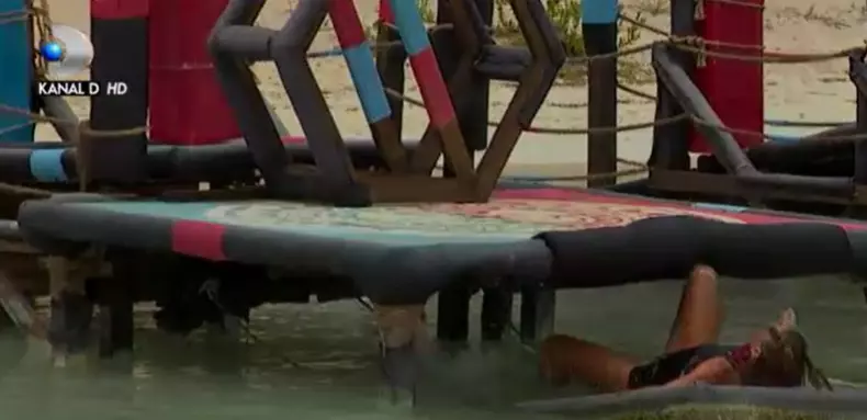 elena-se-accidenteaza-1