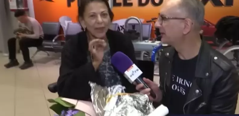 Elena Cârstea în scaun cu rotile (2)