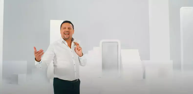 LOREDANA-GROZA-MELODIE-DE-SENZATIE-FLORIN-SALAM-VALI-VIJELIE-Capture4v1