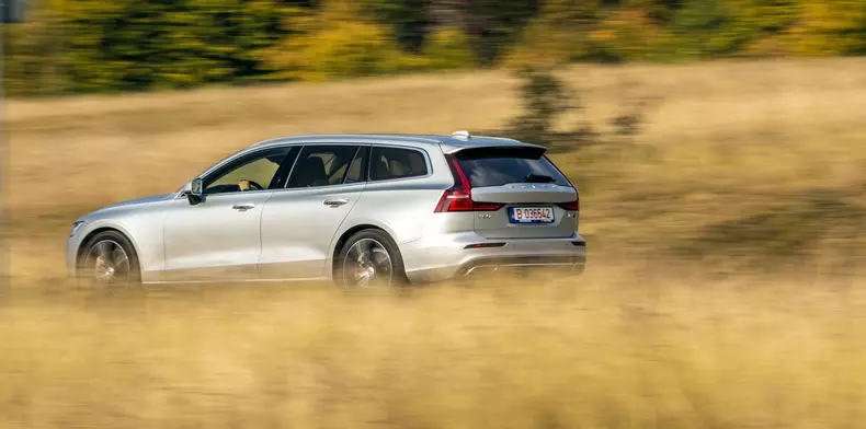Volvo V60 T6 006