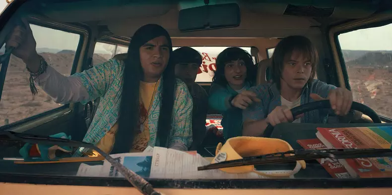 STRANGER THINGS (2022)